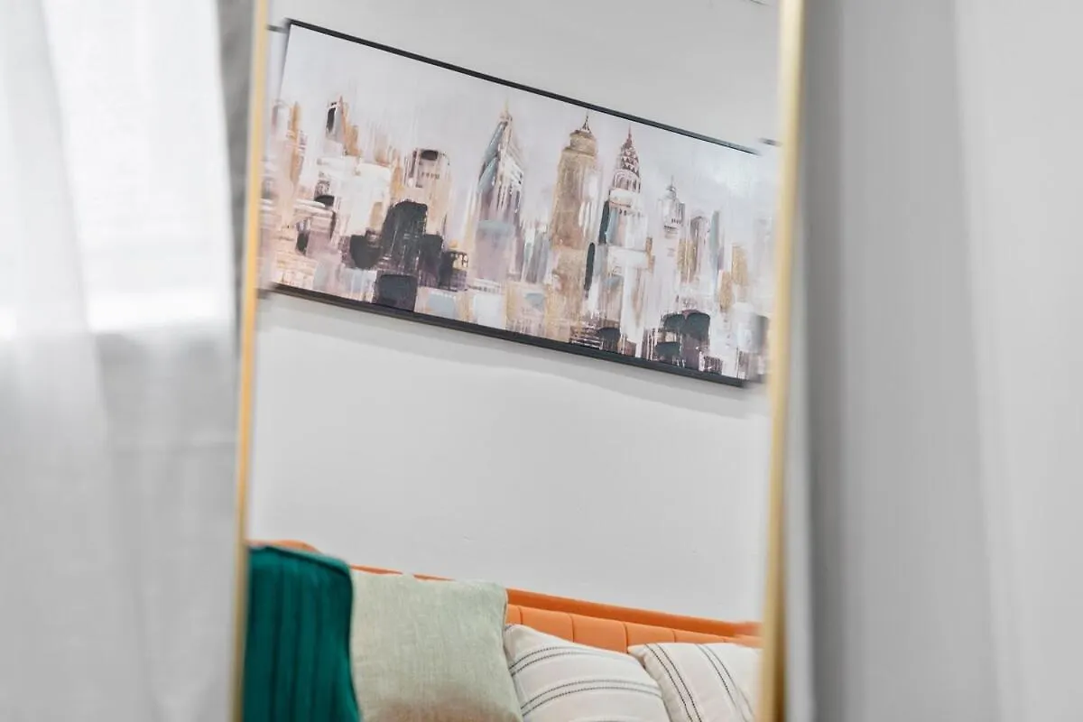 Skyline Haven 15 Min To Nyc Apartment West New York